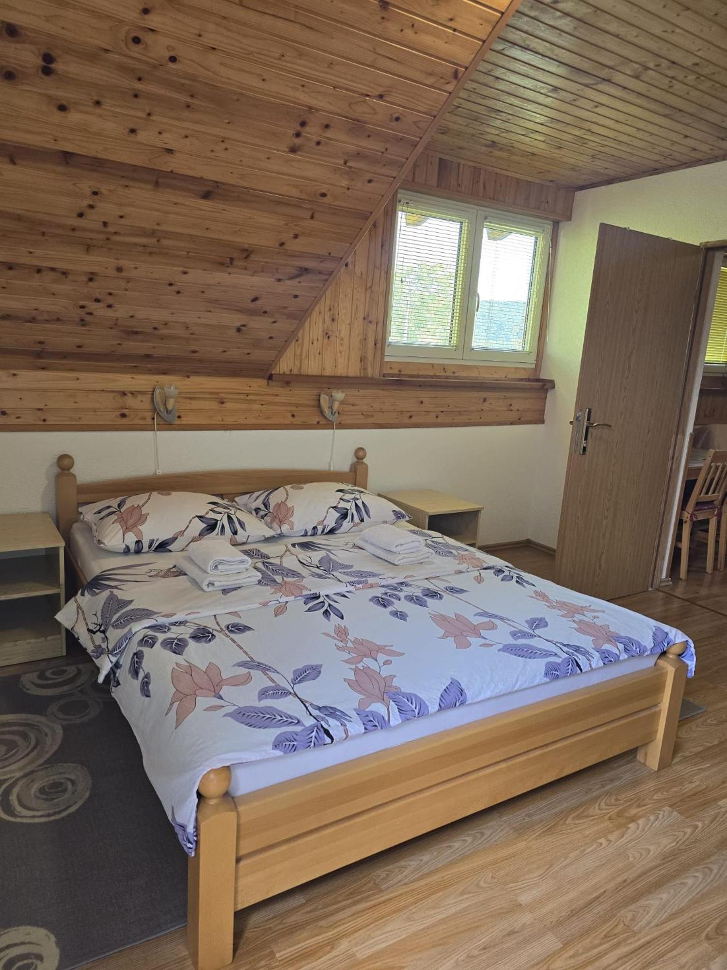 Apartman Majetic Seliste Dreznicko Esterno foto